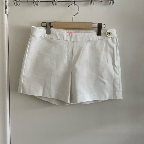Lilly Pulitzer 5” Alesia Stretch White Shorts - Picture 2 of 5